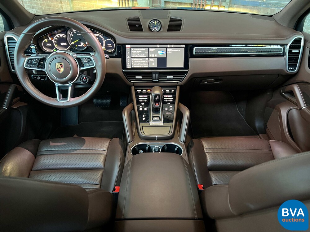 Porsche Cayenne 3.0 E-Hybrid 462hp 2018 SportChrono -Org. NL-, TL-795-R.