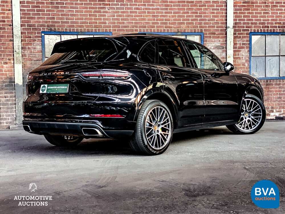 Porsche Cayenne 3.0 E-Hybrid 462hp 2018 SportChrono -Org. NL-, TL-795-R.
