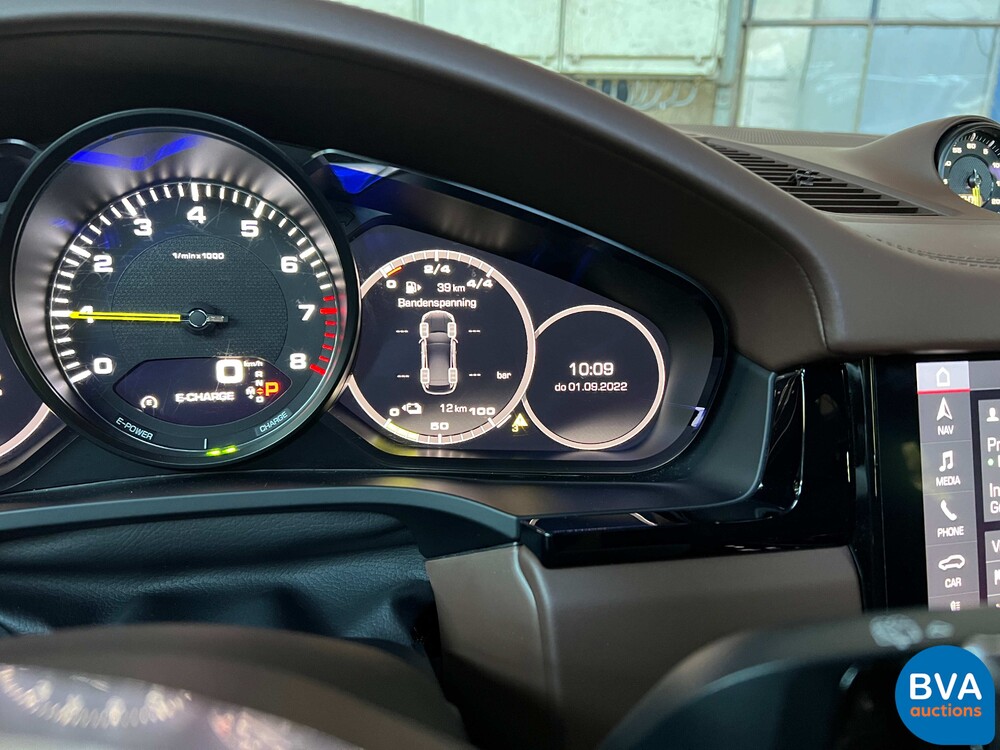 Porsche Cayenne 3.0 E-Hybrid 462hp 2018 SportChrono -Org. NL-, TL-795-R.