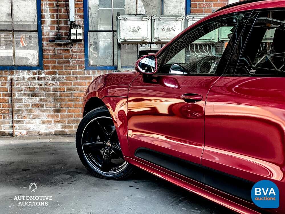 Porsche Macan S 3.0 D Sportchrono 258pk 2016, N-776-BK