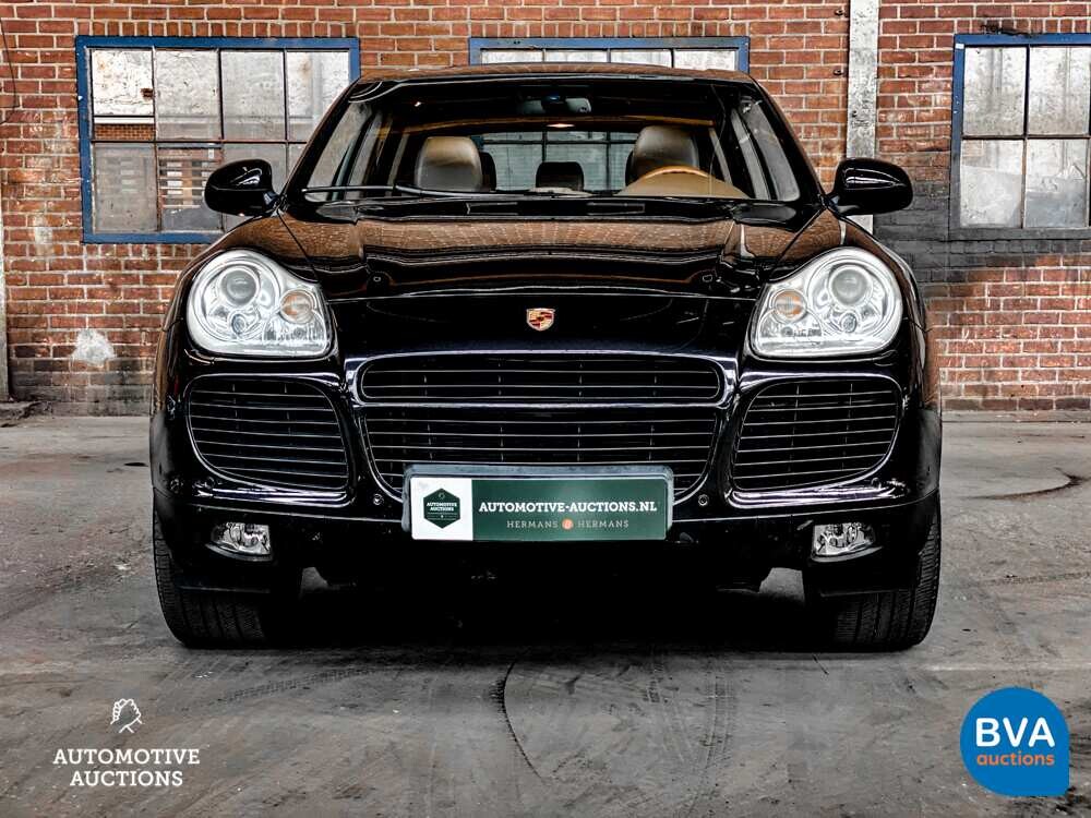 Porsche Cayenne 4.5 Turbo 450pk 2003, 86-NJ-VZ