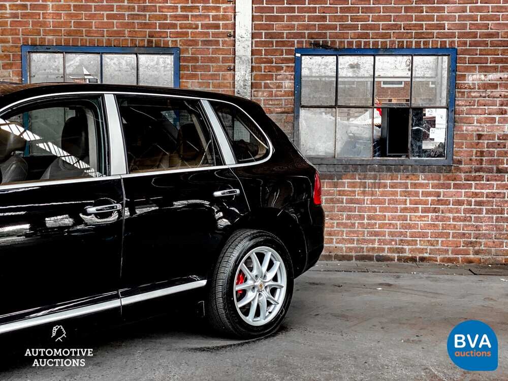 Porsche Cayenne 4.5 Turbo 450pk 2003, 86-NJ-VZ