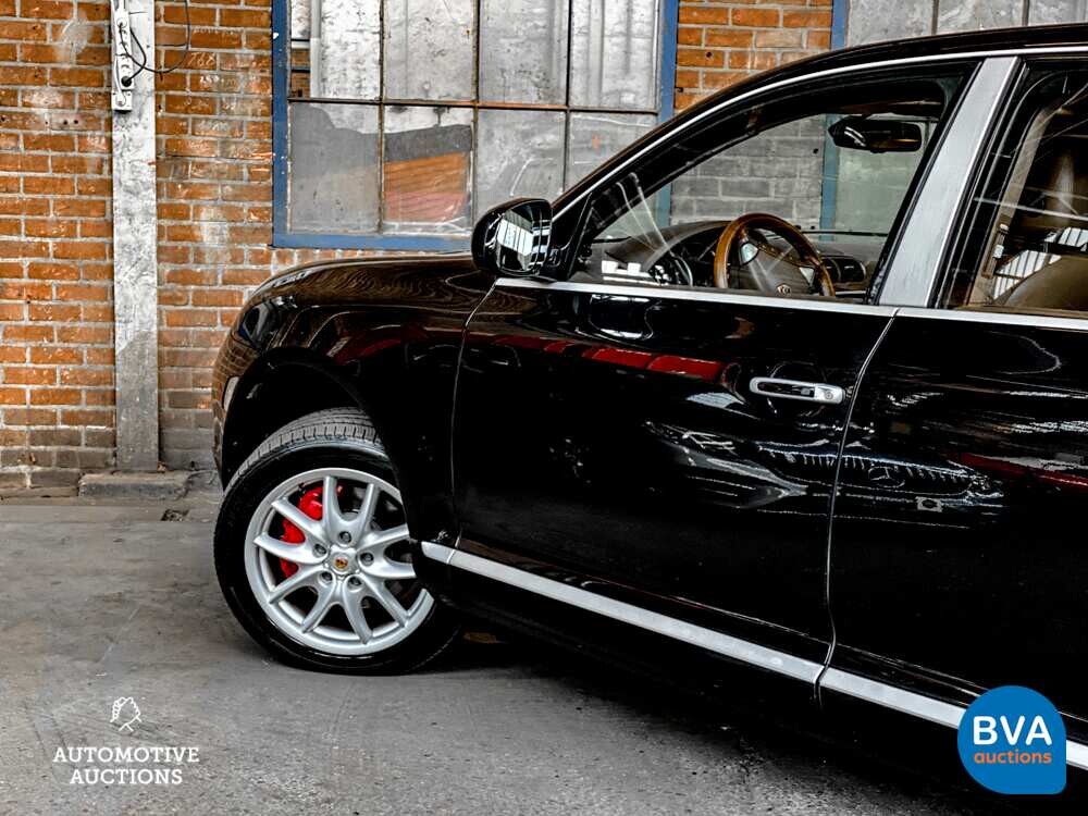 Porsche Cayenne 4.5 Turbo 450pk 2003, 86-NJ-VZ