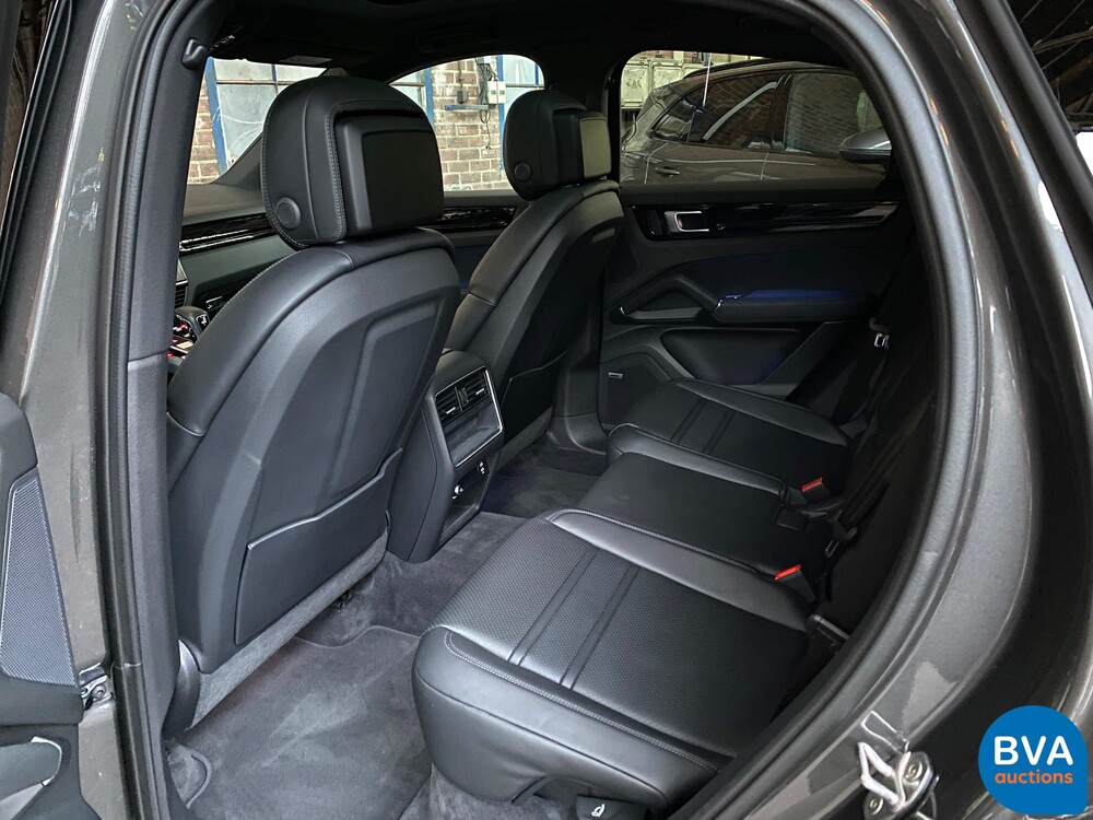 Porsche Cayenne Coupe 3.0 E-Hybrid 462pk PDK-Automatic 2022.