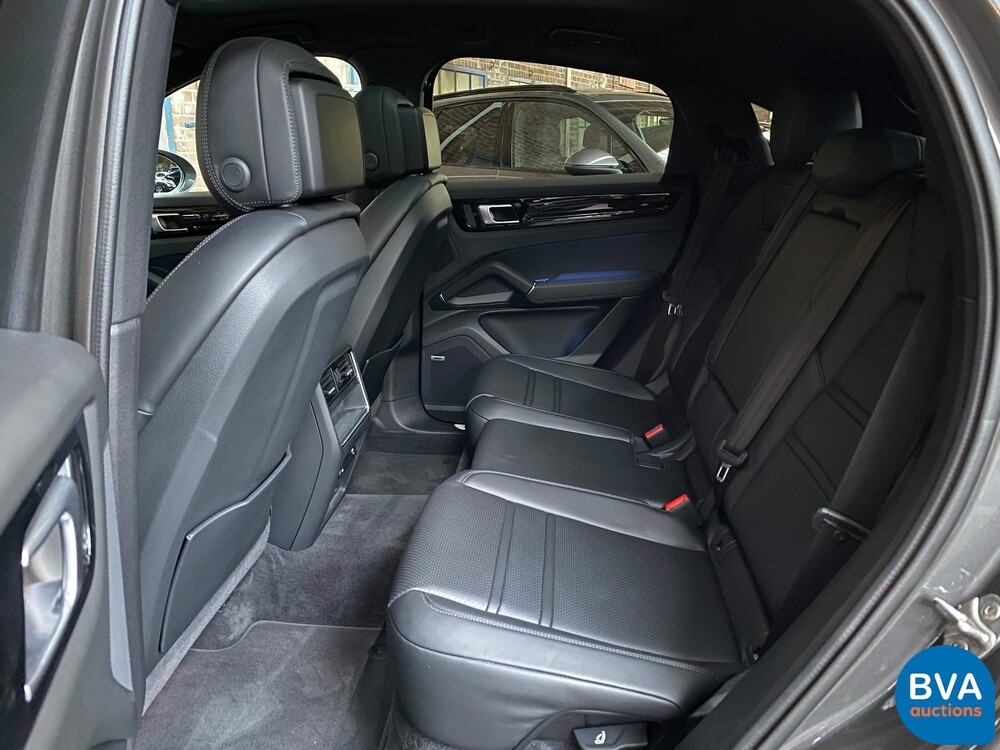 Porsche Cayenne Coupe 3.0 E-Hybrid 462pk PDK-Automatic 2022.
