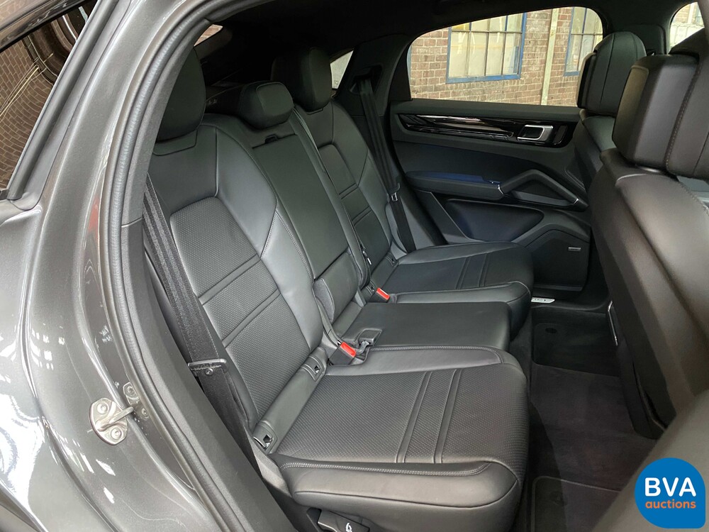 Porsche Cayenne Coupe 3.0 E-Hybrid 462pk PDK-Automatic 2022.