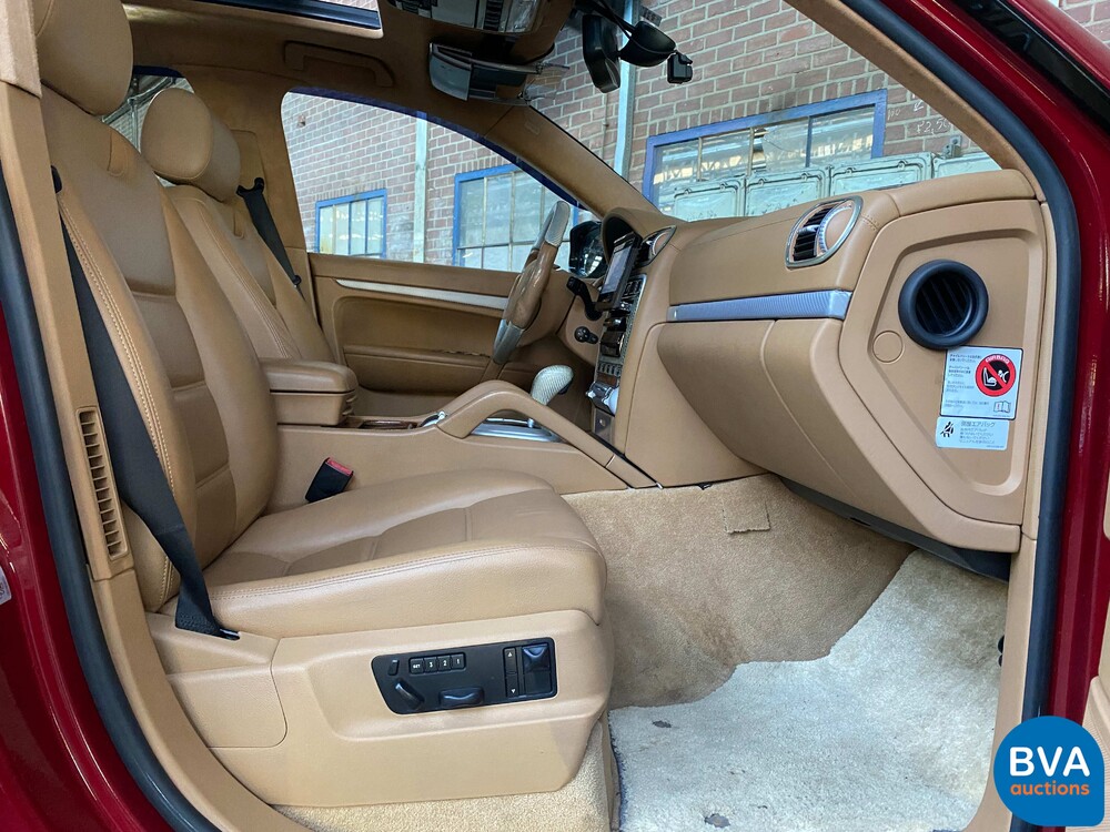 Porsche Cayenne Turbo 4.8 V8 500pk 2007, YOUNGTIMER