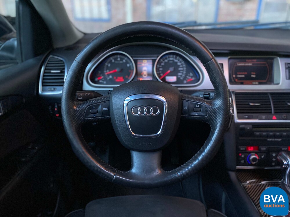 Audi Q7 4.2 FSI Quattro 349 PS 2006, 69-KK-L2.