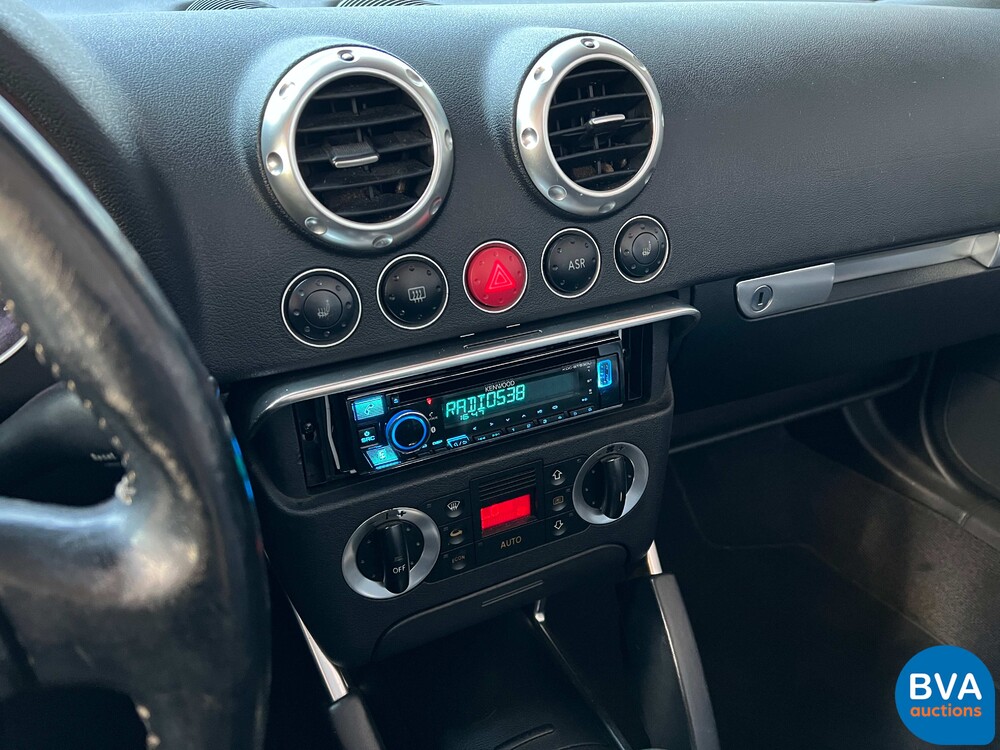 Audi TT Roadster 1.8 Turbo 179pk 2000, 88-FK-BG