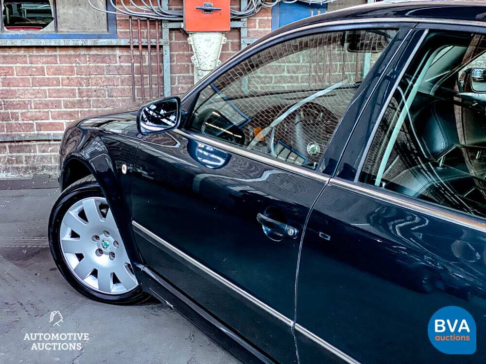 Skoda Superb 2.8 V6 Elegance 193pk 2004 -YOUNGTIMER-, HZ-728-K.