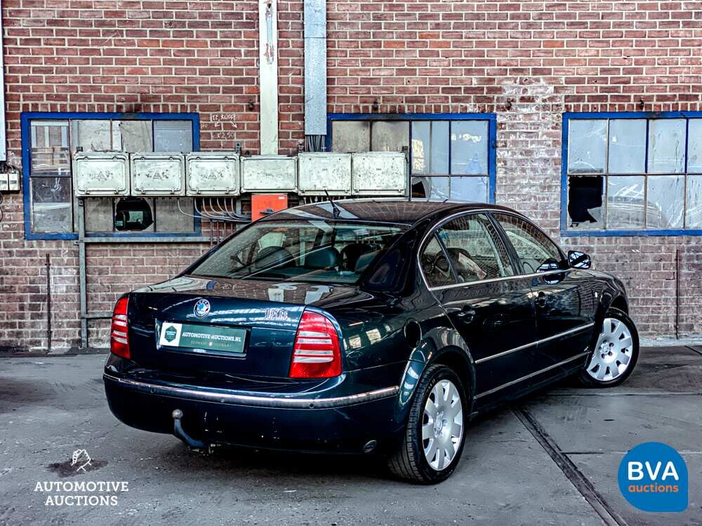 Skoda Superb 2.8 V6 Elegance 193pk 2004 -YOUNGTIMER-, HZ-728-K.