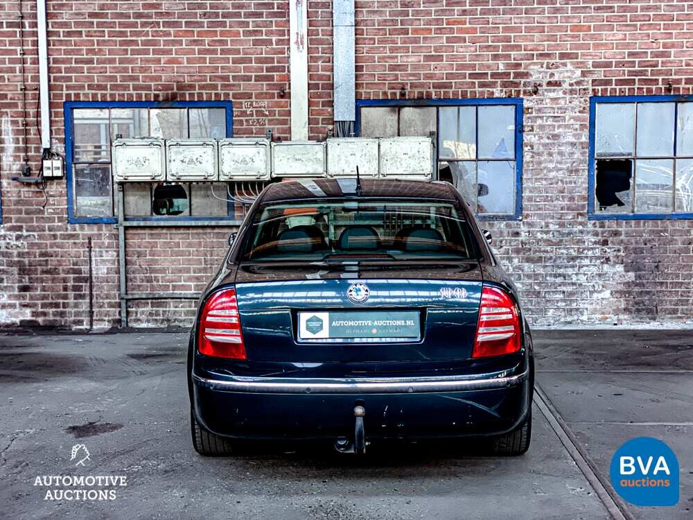 Skoda Superb 2.8 V6 Elegance 193pk 2004 -YOUNGTIMER-, HZ-728-K.