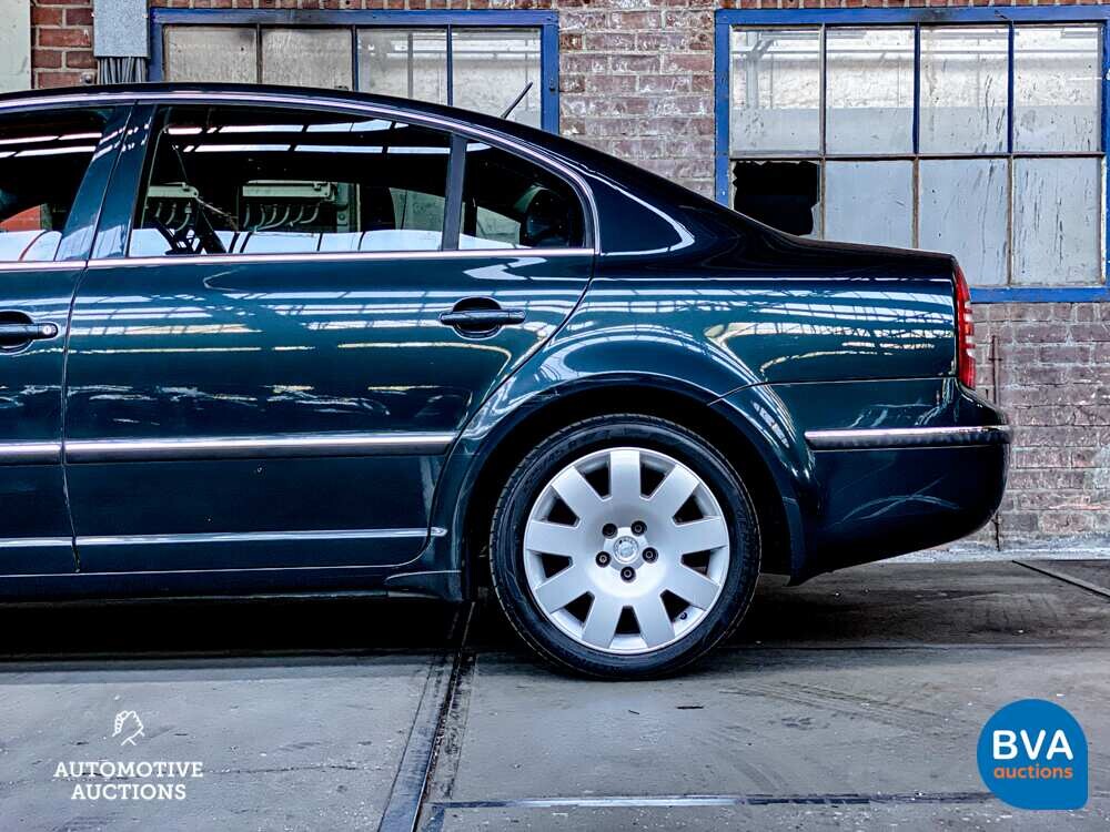 Skoda Superb 2.8 V6 Elegance 193pk 2004 -YOUNGTIMER-, HZ-728-K.