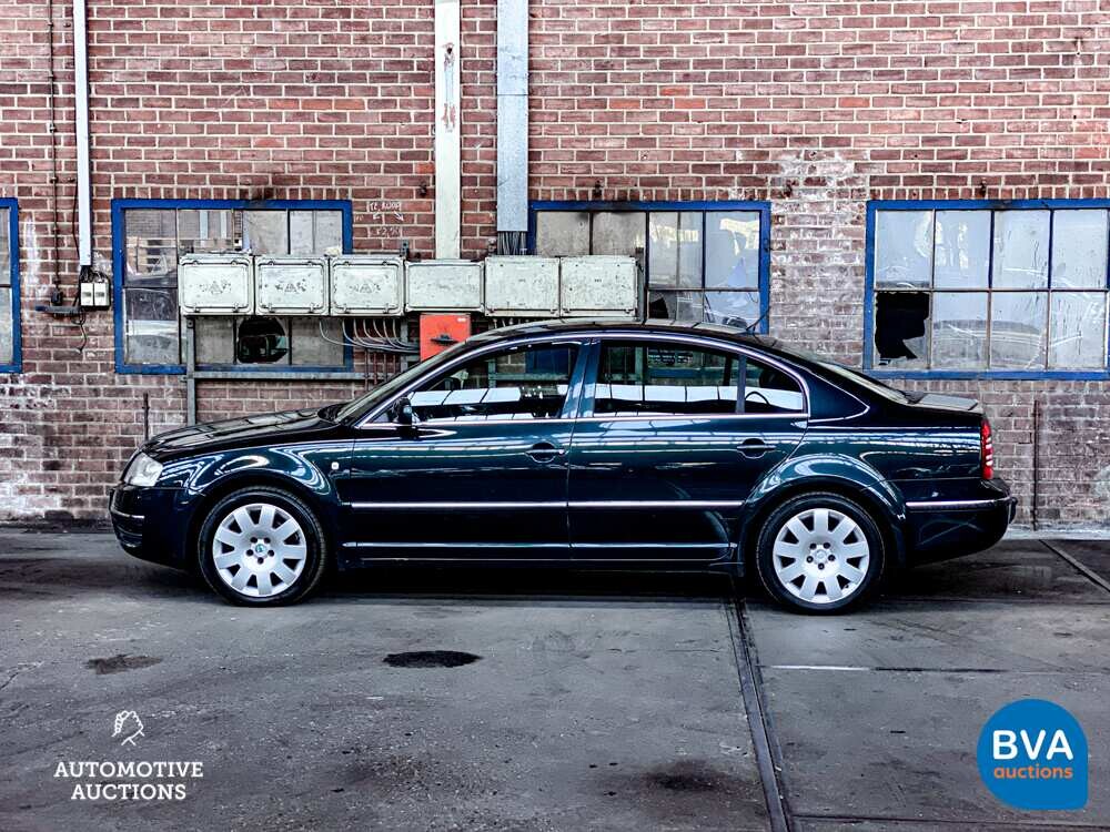 Skoda Superb 2.8 V6 Elegance 193pk 2004 -YOUNGTIMER-, HZ-728-K.