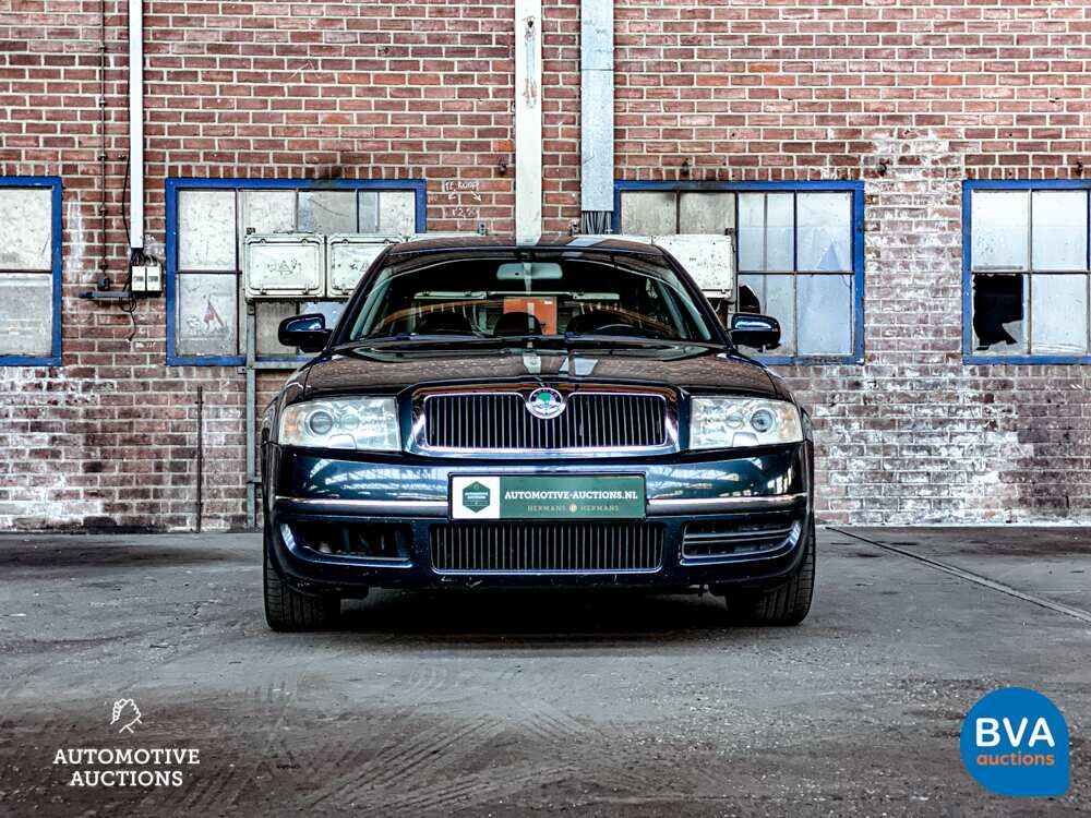 Skoda Superb 2.8 V6 Elegance 193pk 2004 -YOUNGTIMER-, HZ-728-K.