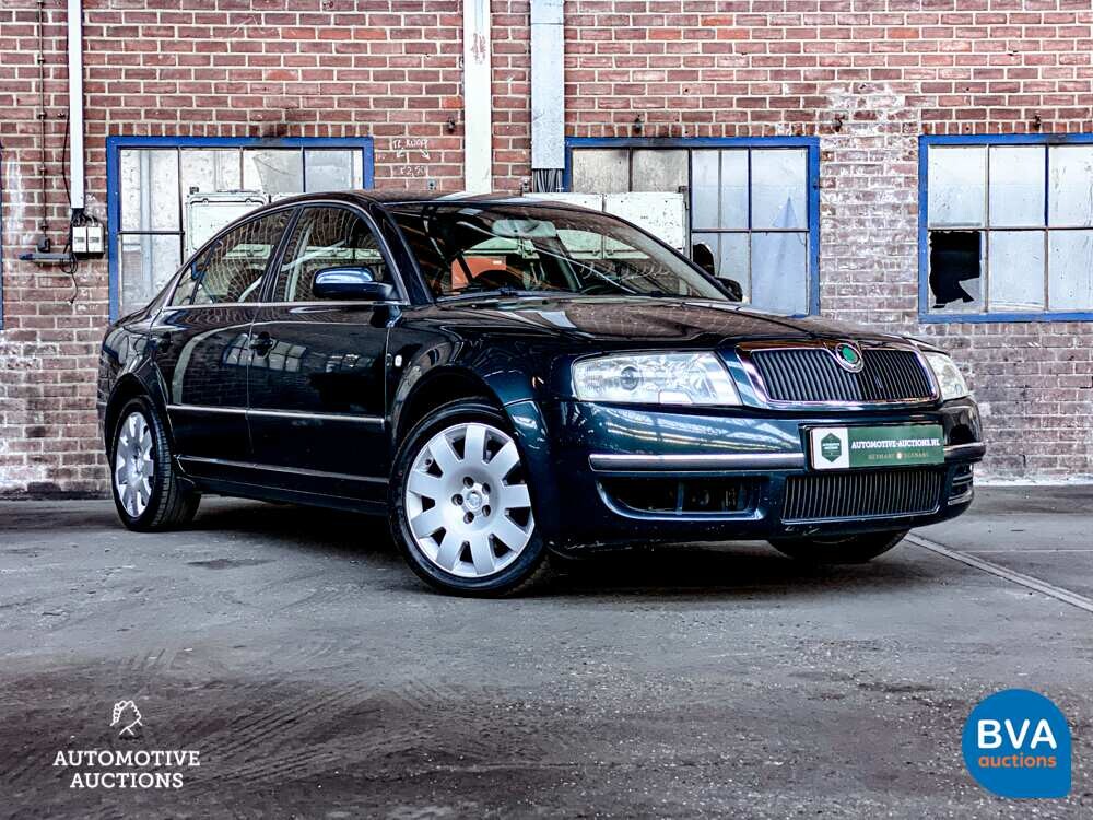 Skoda Superb 2.8 V6 Elegance 193pk 2004 -YOUNGTIMER-, HZ-728-K.