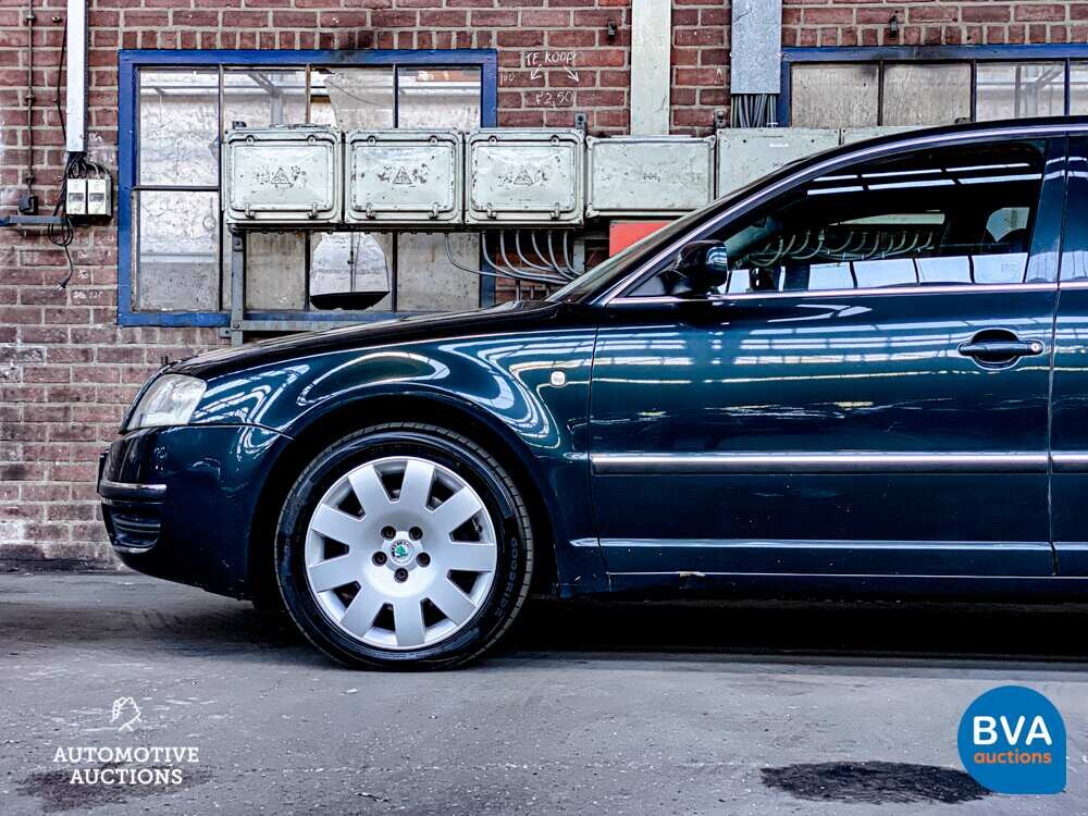 Skoda Superb 2.8 V6 Elegance 193pk 2004 -YOUNGTIMER-, HZ-728-K.