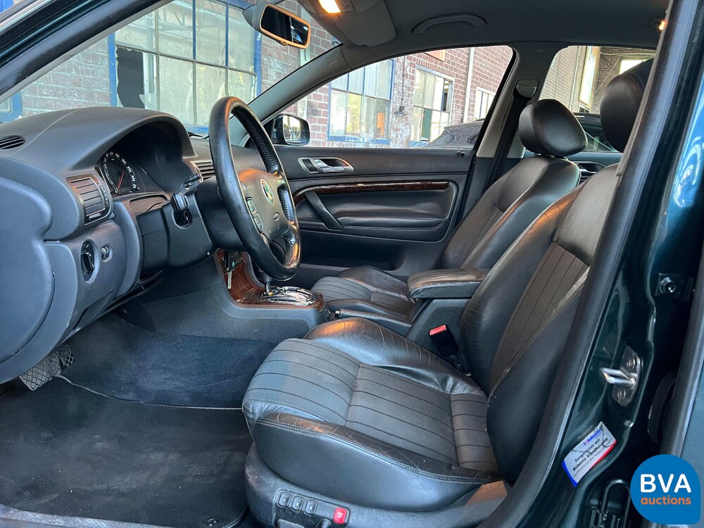 Skoda Superb 2.8 V6 Elegance 193pk 2004 -YOUNGTIMER-, HZ-728-K.