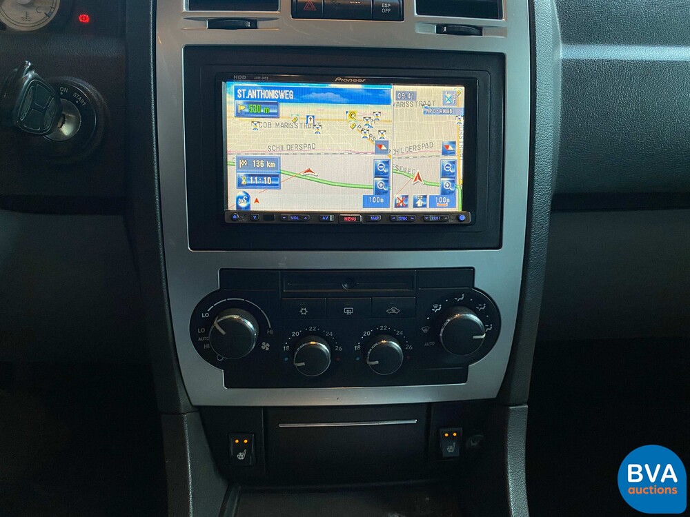 Chrysler 300C Touring 3.0 V6 CRD 218pk 2006 -Org. NL-, 69-SL-DH