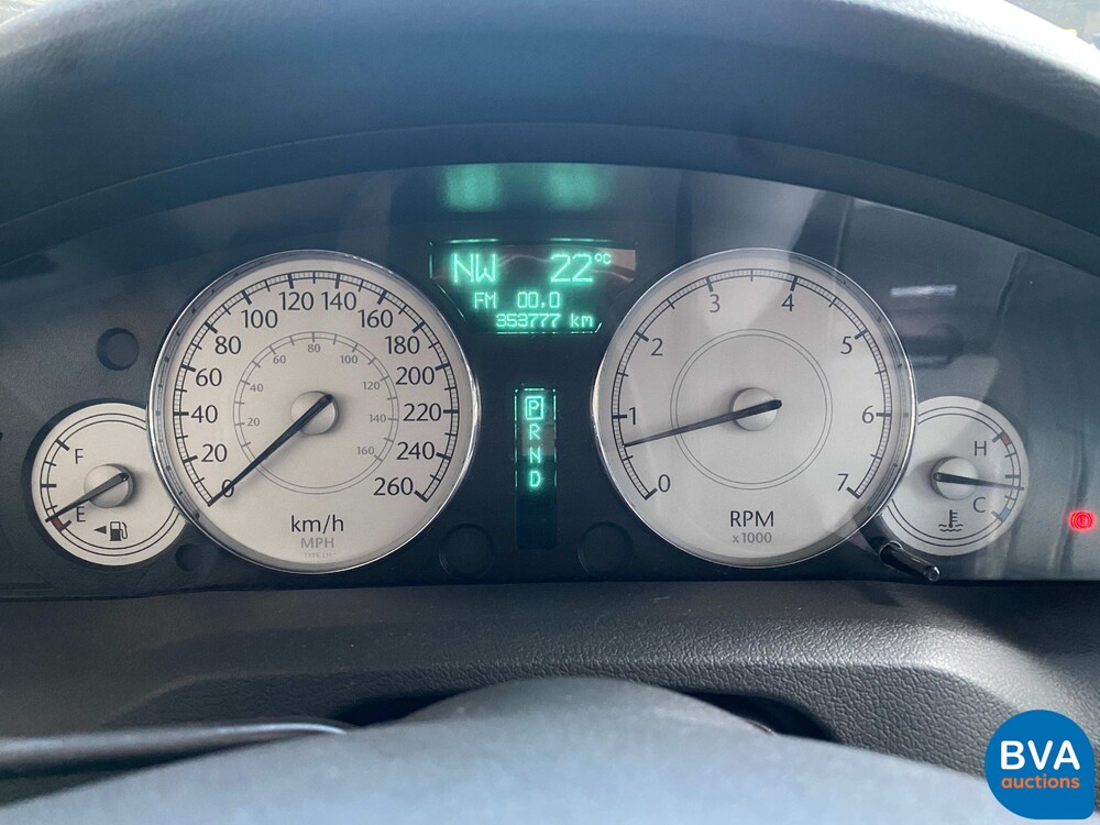 Chrysler 300C Touring 3.0 V6 CRD 218pk 2006 -Org. NL-, 69-SL-DH