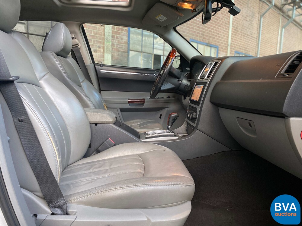 Chrysler 300C Touring 3.0 V6 CRD 218pk 2006 -Org. NL-, 69-SL-DH