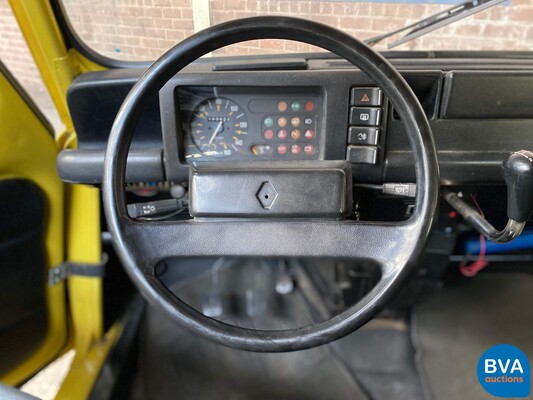 Renault 4 TL 1.0 34pk 1992, 54-SFS-4