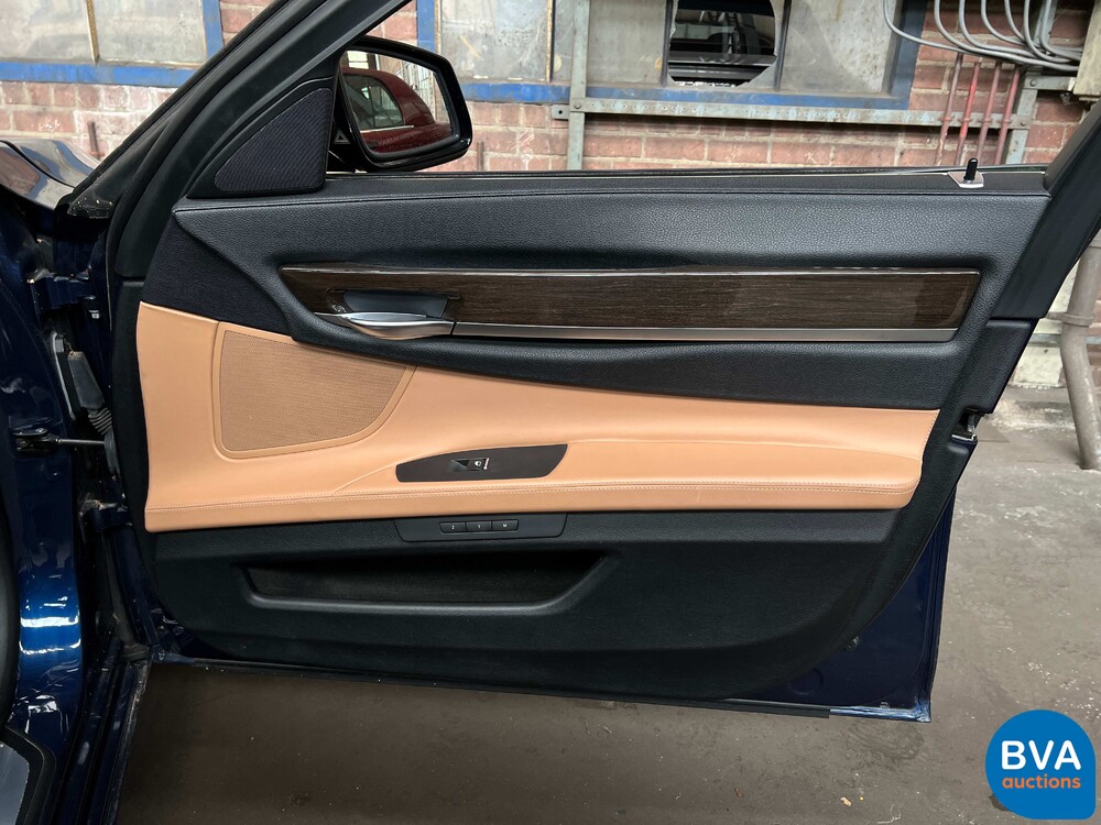 BMW 750i High Executive F04 4.4 V8 7er Serie 407 PS 2009.