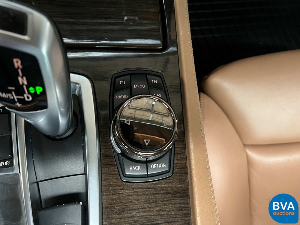 BMW 750i High Executive F04 4.4 V8 7er Serie 407 PS 2009.