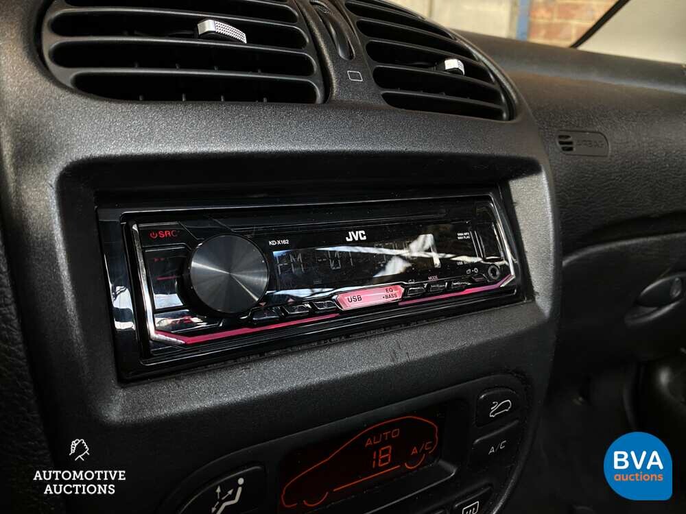 Peugeot 206 CC 2.0 136pk 2002 Cabriolet -Org. NL-, 65-JR-DG