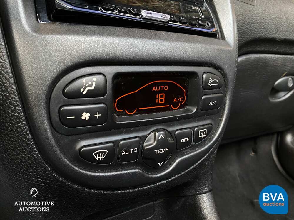 Peugeot 206 CC 2.0 136pk 2002 Cabriolet -Org. NL-, 65-JR-DG