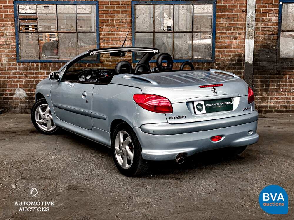 Peugeot 206 CC 2.0 136pk 2002 Cabriolet -Org. NL-, 65-JR-DG