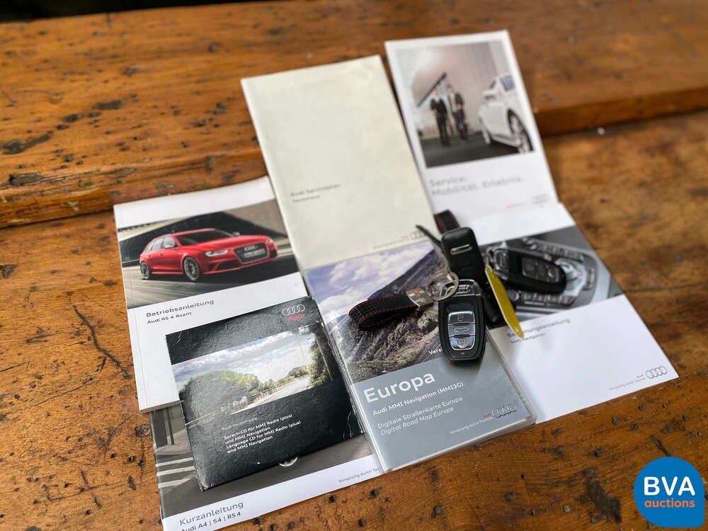 Audi RS4 Avant4.2 FSI Quattro LEISTUNG 450 PS 2015, TX-519-T.