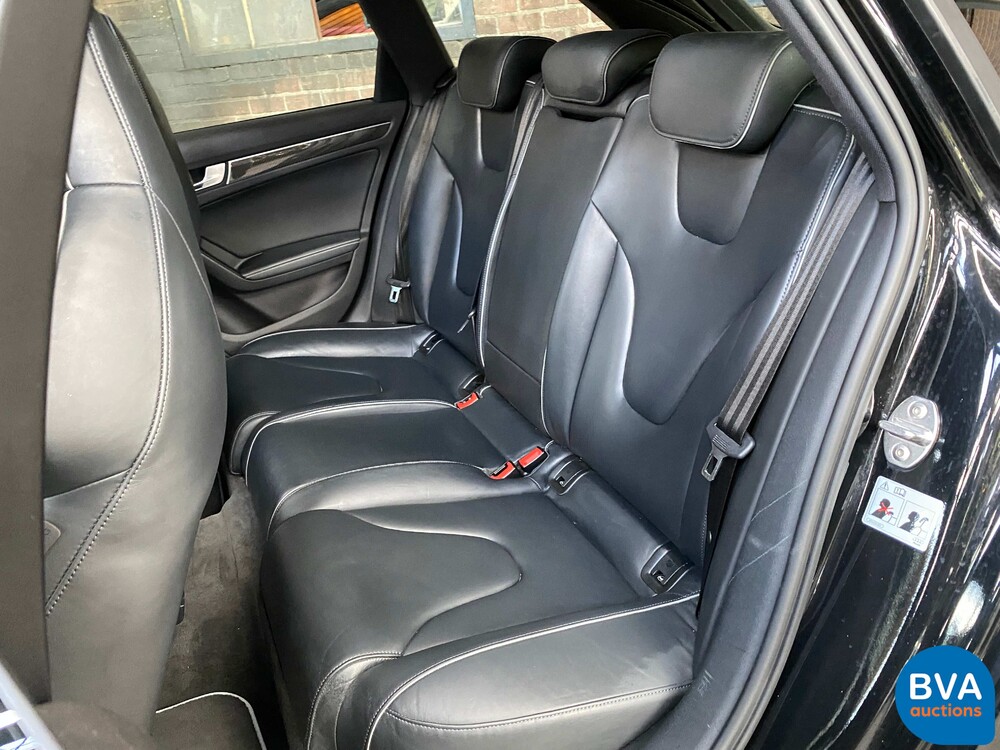 Audi RS4 Avant4.2 FSI Quattro LEISTUNG 450 PS 2015, TX-519-T.