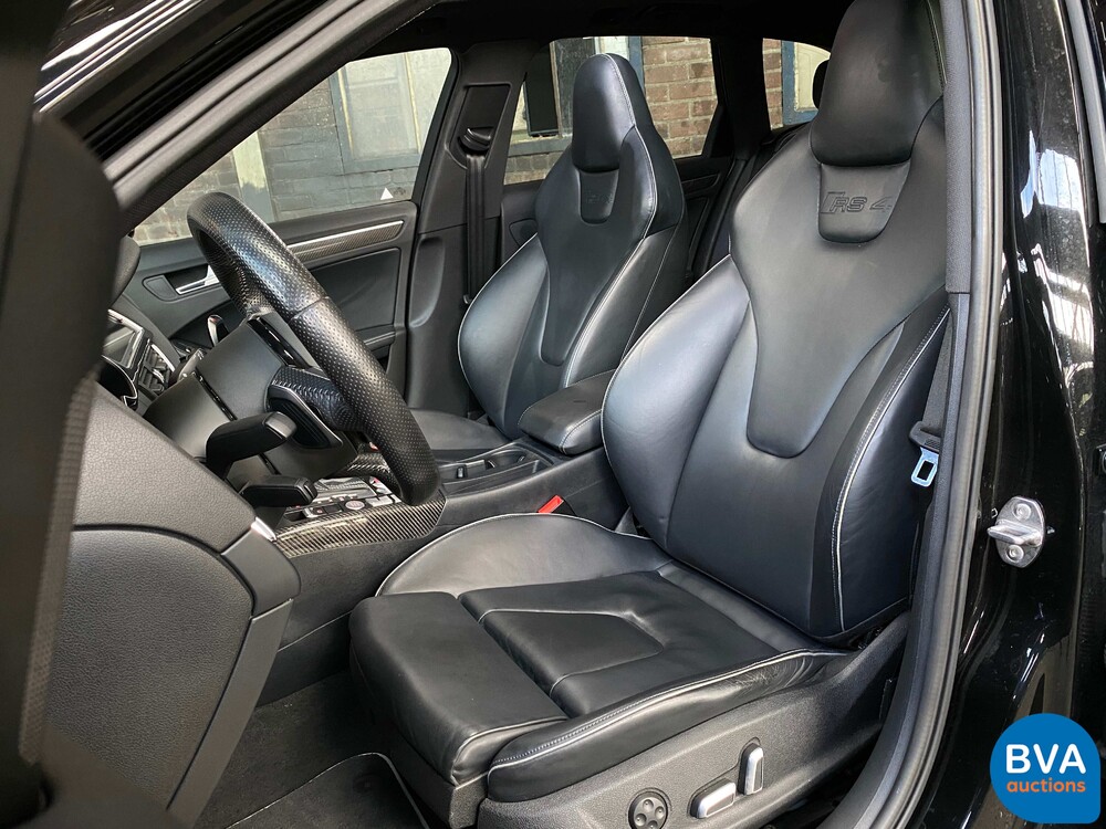 Audi RS4 Avant4.2 FSI Quattro LEISTUNG 450 PS 2015, TX-519-T.