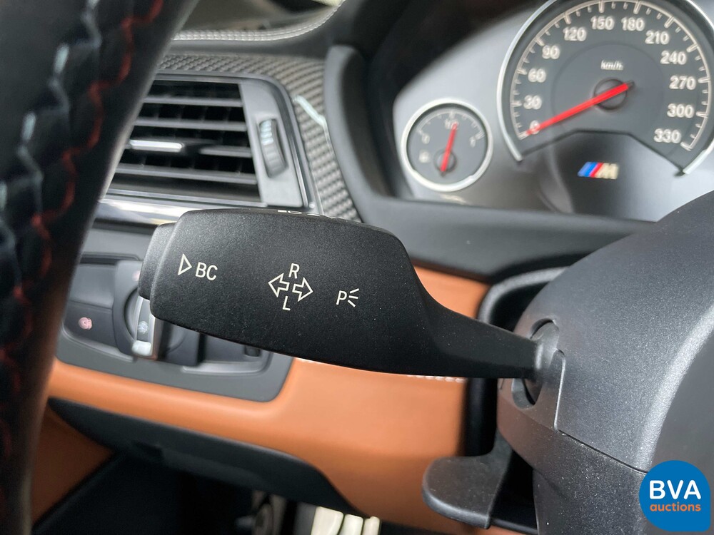 BMW M4 Akrapovic Cabriolet STAGE 2 4er 564pk 2015, XJ-552-R.