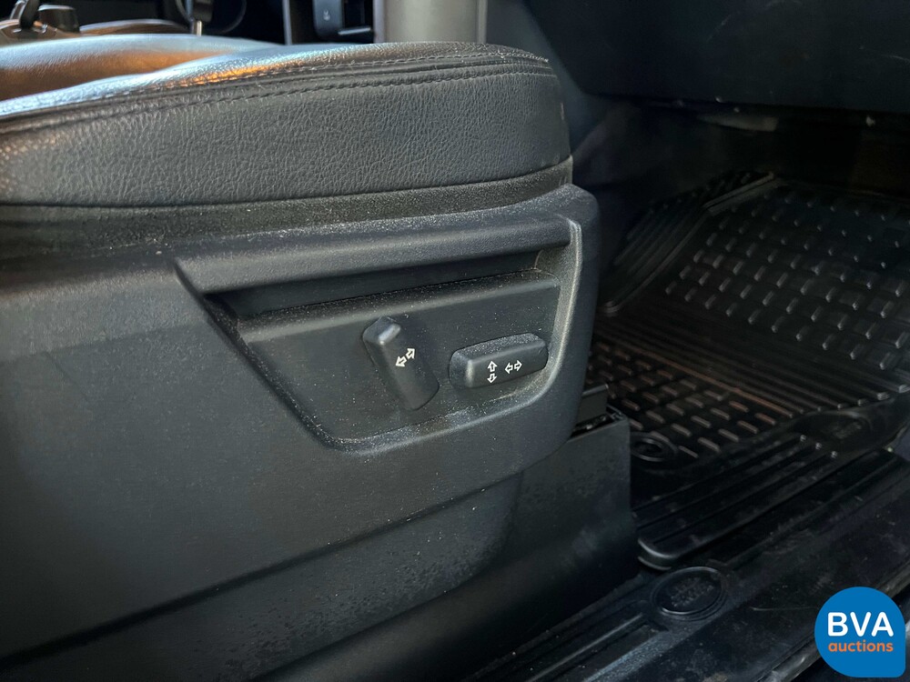 Land Rover Range Rover Discovery 4.4 V8 SE 299pk 2005, 46-HNV-9