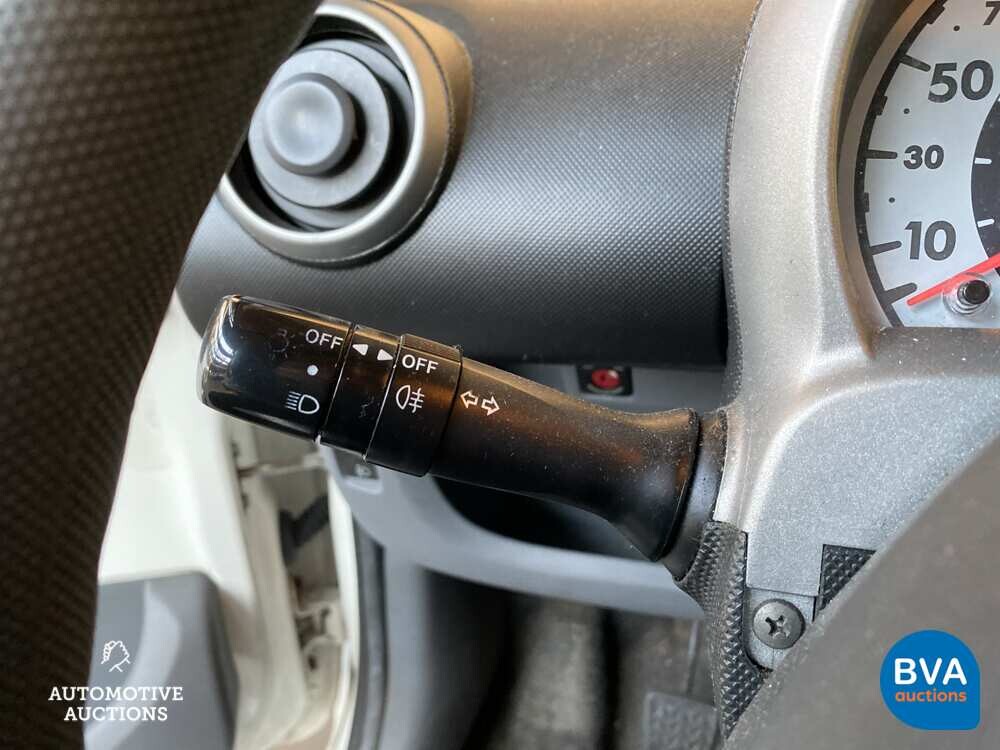 Citroen C1 68hp 2012 Selection 1.0.5-XGT-86.