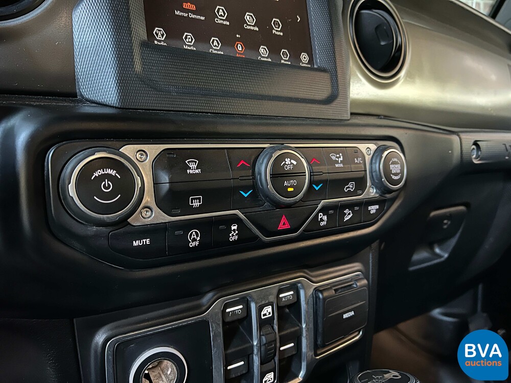 Jeep Wrangler 2.2D Sahara Cabriolet 200pk 2019, VRS-62-B