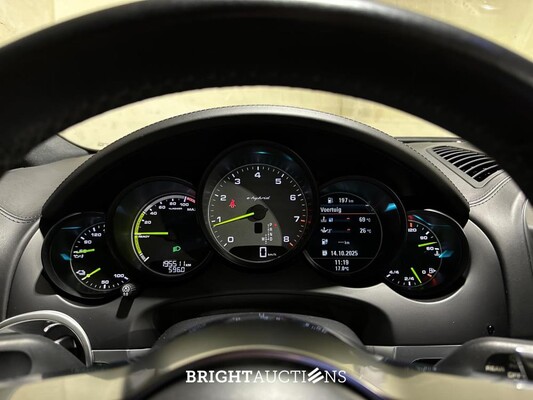 Porsche Cayenne S E-Hybrid 3.0 V6 416hp Sport-Chrono 2015 (Original-NL), HJ-798-D