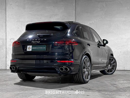Porsche Cayenne S E-Hybrid 3.0 V6 416hp Sport-Chrono 2015 (Original-NL), HJ-798-D