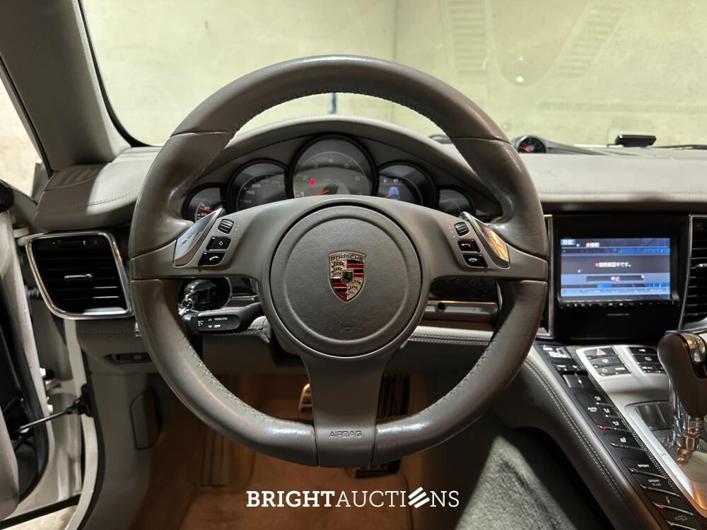 Porsche Panamera 4S 4.8 V8 400hp 2009, Z-798-BP