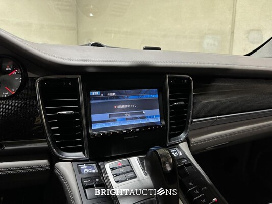 Porsche Panamera 4S 4.8 V8 400hp 2009, Z-798-BP