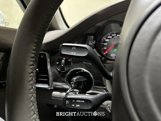 Porsche Panamera 4S 4.8 V8 400hp 2009, Z-798-BP