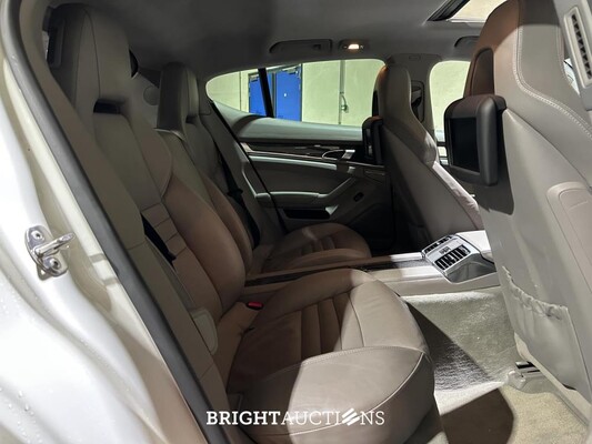 Porsche Panamera 4S 4.8 V8 400hp 2009, Z-798-BP