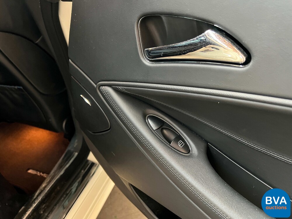 Mercedes-Benz CLS55 AMG V8 Kompressor 476pk 2005 -YOUNGTIMER-