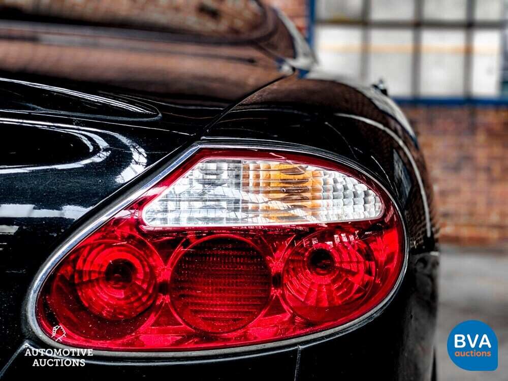 Jaguar XKR 4.0 Coupé 363pk 2001, 48-HNP-2