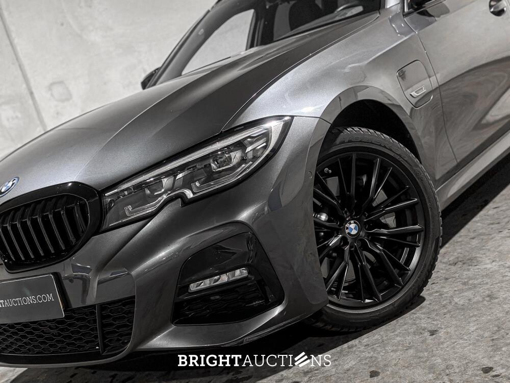 BMW 330e Touring M-Sport Business Edition Plus 292hp 2022 3er G21, X-990-TH