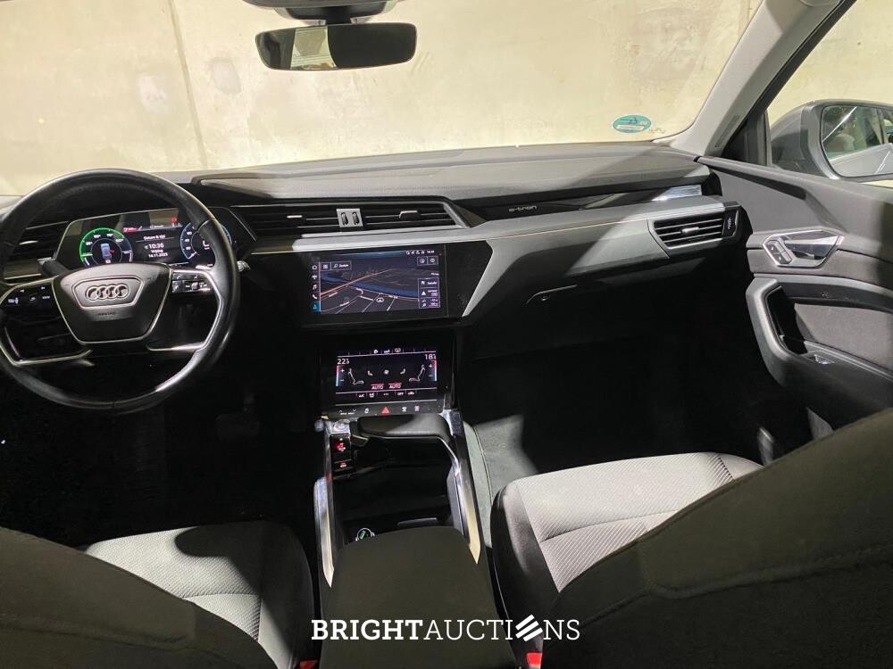 Audi e-tron 50 Quattro Launch Edition 71 kWh 313hp 2020 (Original-NL & 1st Owner), J-980-HF