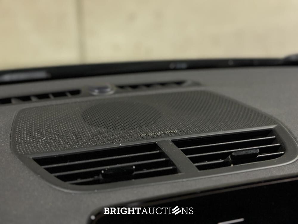 Polestar 2 Long Range Dual Motor Launch Edition 78kWh 408hp 2020 (Original-NL + 1st Owner) J-075-LS