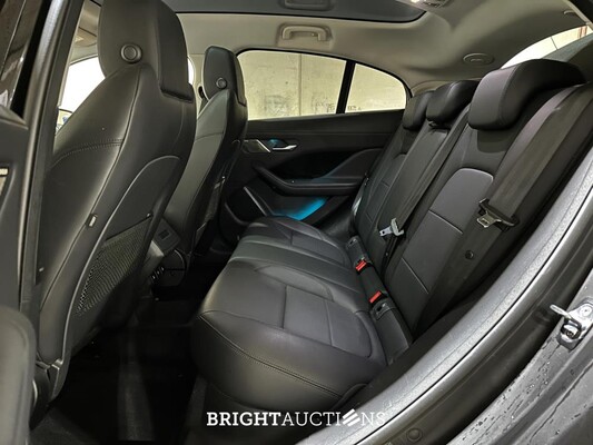 Jaguar I-PACE EV400 AWD Business Edition S 90 kWH 400hp 2019 (Original-NL + 1st Owner) G-198-VS